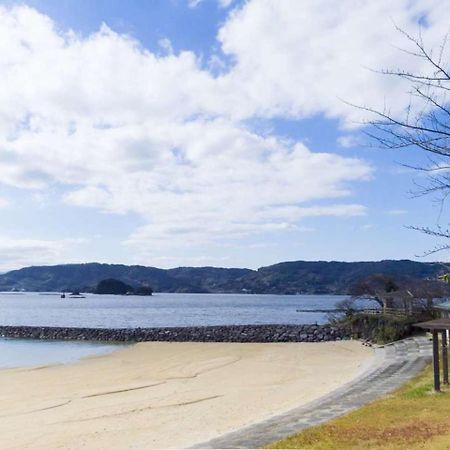 Kokuminshukusha Irohajima Hotel Карацу Екстериор снимка