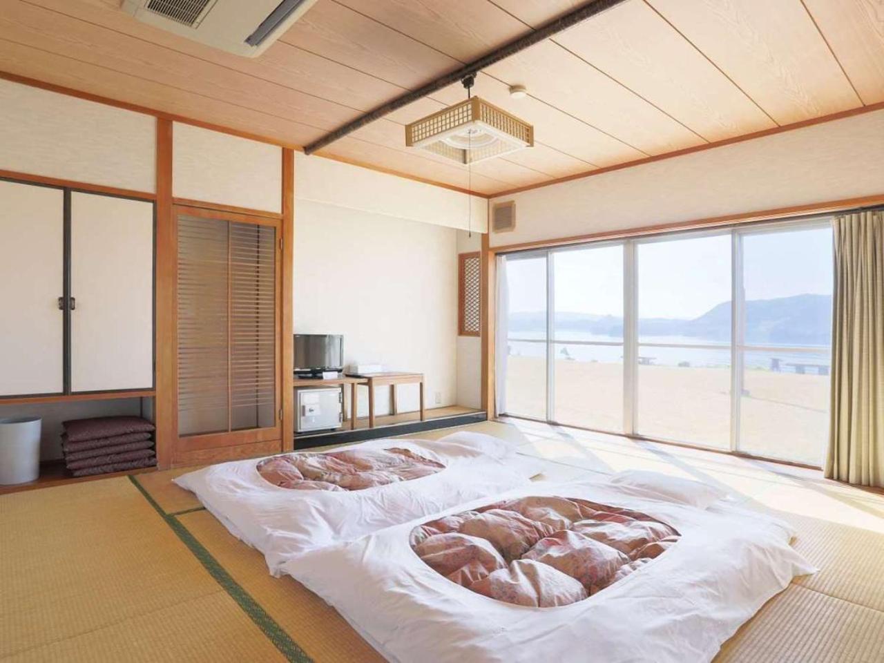 Kokuminshukusha Irohajima Hotel Карацу Екстериор снимка